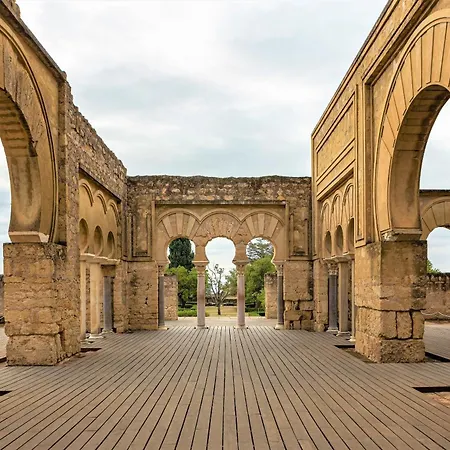 Bed & Breakfast La Pimentera 3*